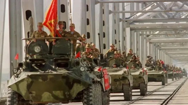 تهاجم شوری سابق به افغانستان