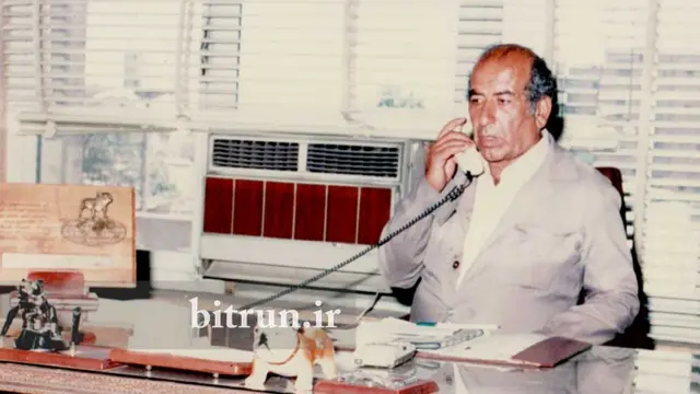 اصغر قندچی در زمان پیروزی انقلاب در آمریکا بود؛ دوستانش به او توصیه کرده بودند به ایران برنگردد اما او به تهران بازگشت تا کار خود را ادامه دهد