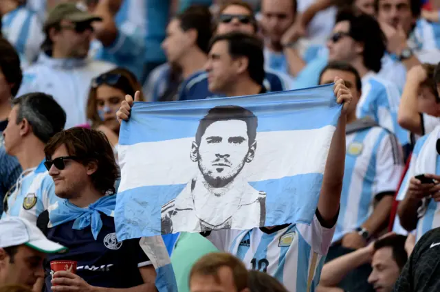 চার চারটি বিশ্বকাপ খেলে ফেলেছেন লিওনেল মেসি