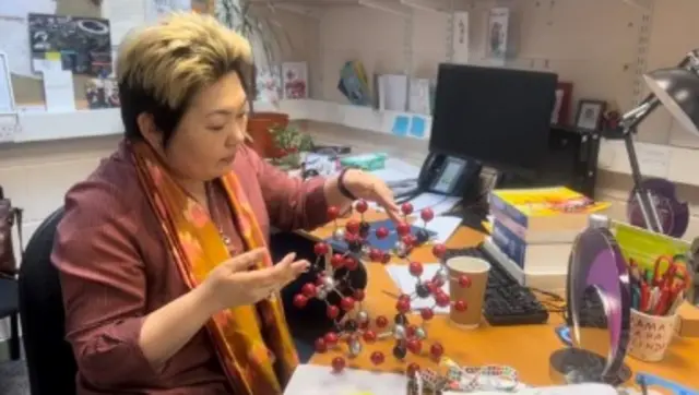 Асель Сартбаева: Убагы келгенде кээ бир вакциналар таблетка түрүндө чыгат. Аны ичип эле эмделип алууга болот.