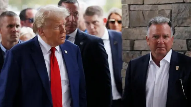 سټیو وېکټاف او ډونلډ ټرمپ