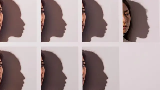 Жіноче обличчя