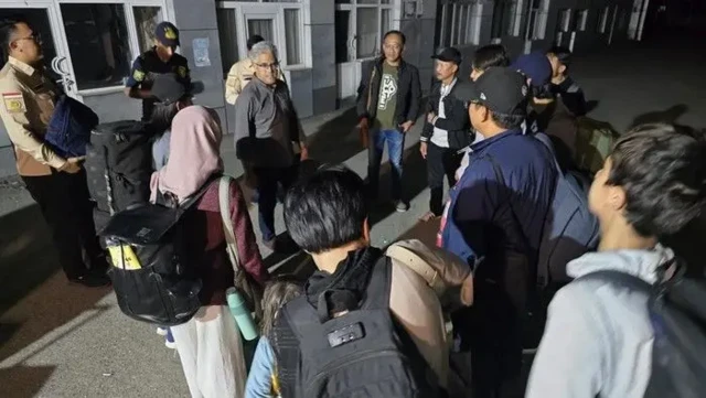 Proses evakuasi WNI dari Iran, Juni 2025.
