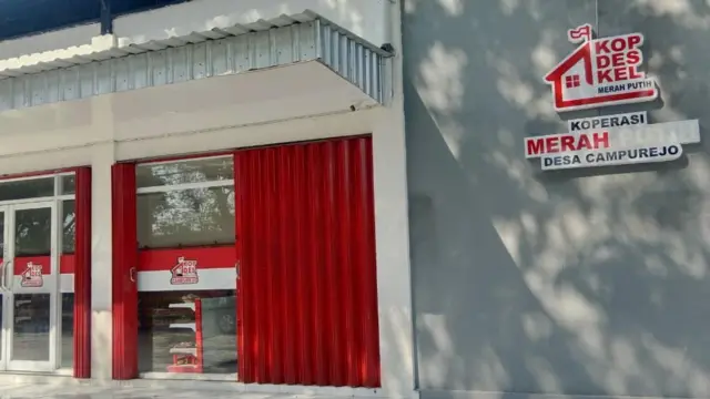 Koperasi Desa Merah Putih di Desa Campurejo, Kabupaten Bojonegoro, Jawa Timur, sempat tutup pada Jumat pekan lalu. Namun, sehari setelahnya kembali buka.