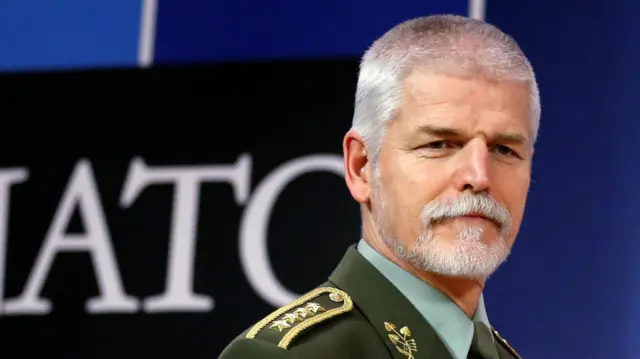 Петр Павел — НАТОнун Аскердик комитетинин мурдагы башчысы