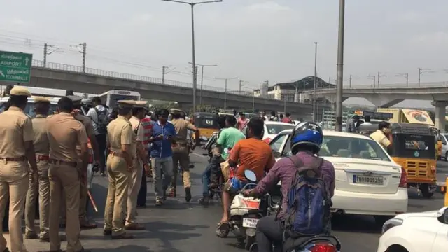 போக்குவரத்து ஸ்தம்பிப்பு