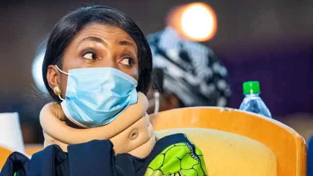 Jeanine Mabunda, avec un masque couvrant sa bouche et son nez.