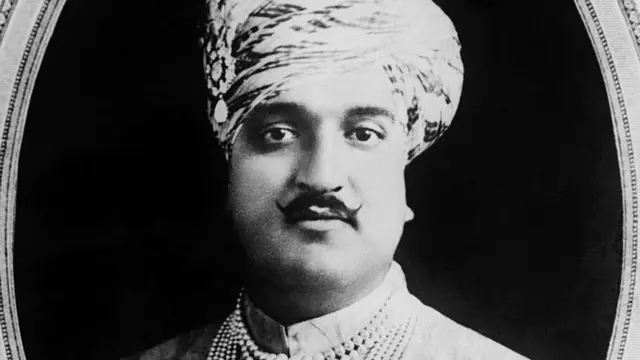 ১৯৪৭ সালে কাশ্মীরের শাসক ছিলেন হরি সিং