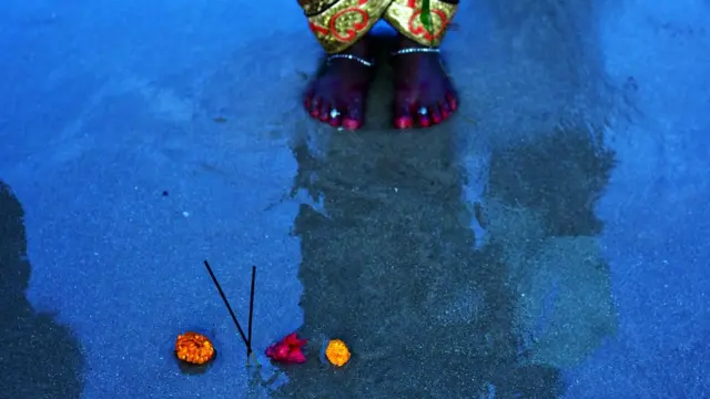 women and superstition