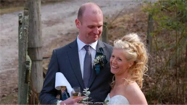 Chris Lemons dan tunangannya, Morag