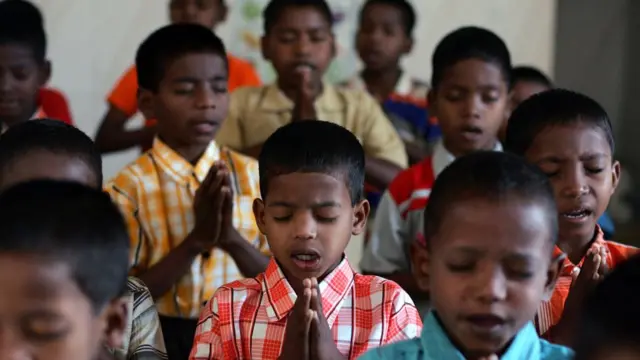 અનાથ બાળકો