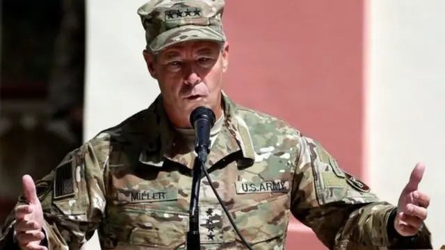 امریکی کمانڈر