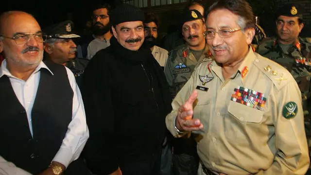 شیخ رشید اور پرویز مشرف