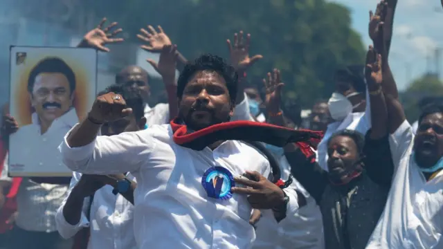 திமுக தொண்டர்கள்