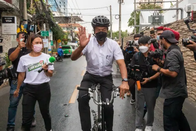 ชัชชาติ กับ จักรยาน