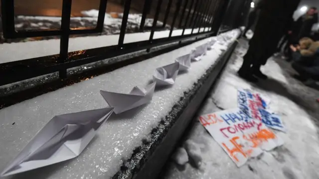 Бумажные кораблики