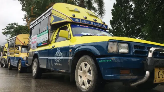 รถสองแถว ถ้ำหลวง