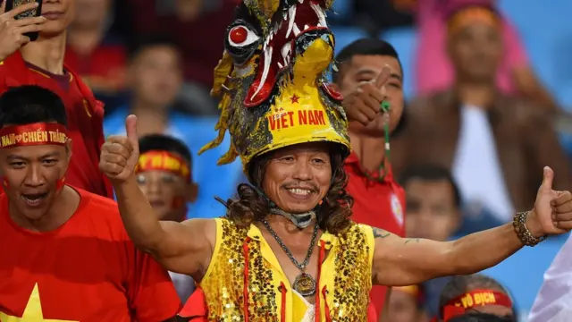 Cổ động viên Việt Nam
