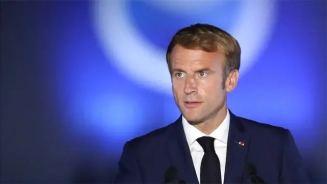 फ़्रांस के राष्ट्रपति इमैनुएल मैक्रों