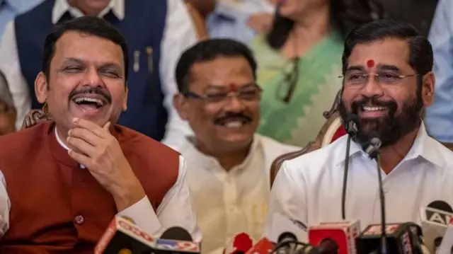 இந்தியா முழுக்க பிராந்திய கட்சிகள் பலவீனமடைந்து வருவது ஏன்? எதிர்கால அரசியல் எப்படி இருக்கும்?
