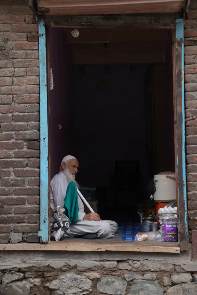 जम्मू-कश्मीर - प्रतीकात्मक तस्वीर 