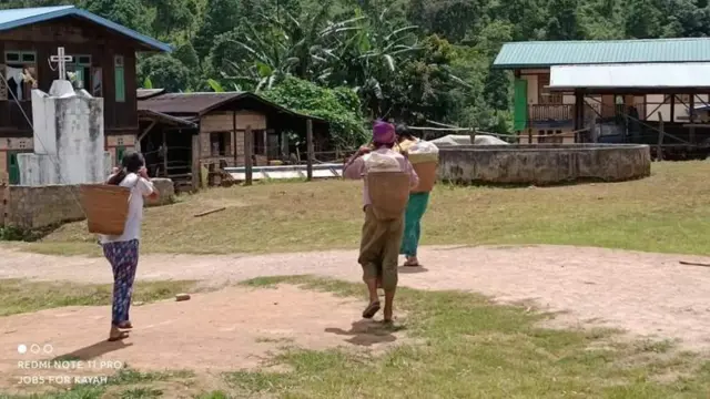 ဒီးမောဆိုအနောက်ဘက်ခြမ်းကစစ်ရှောင်တွေ