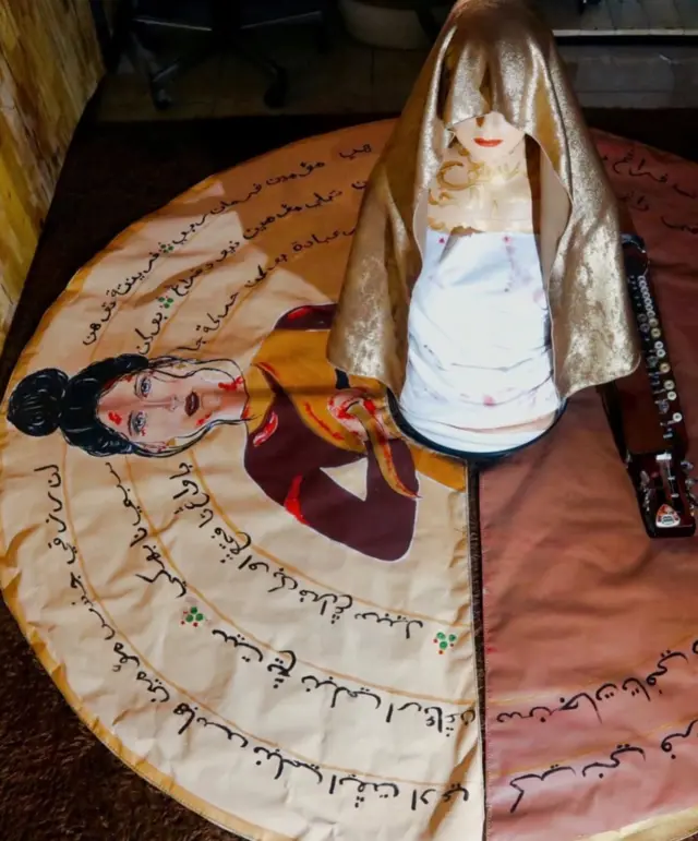 Arifa Safura, Pungo, Gila, Hijab