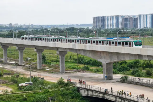 মেট্রোরেল