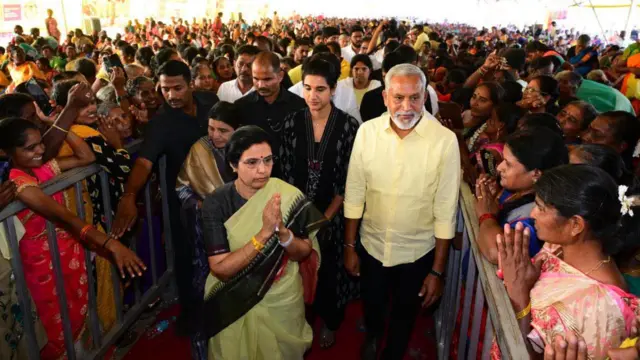 బస్సు యాత్రలు 