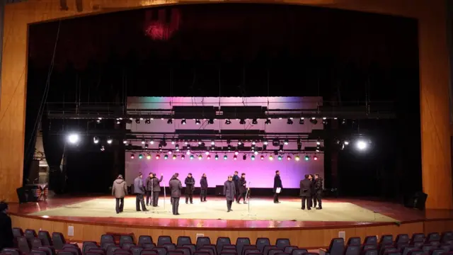 남측은 지난 23일 선발대를 파견해 금강산 공연장 시설을 점검했다