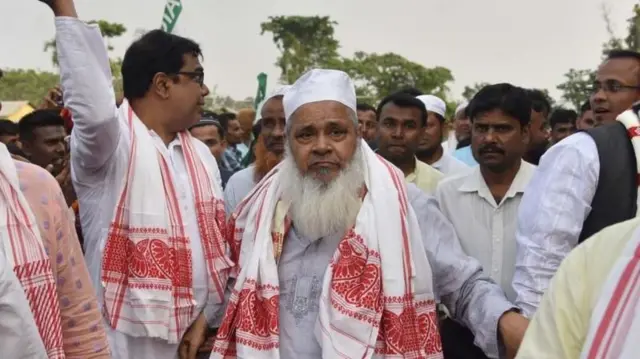 આસામ, ભાજપ, મુસ્લિમ, રાજકારણ, હિમંતા બિસ્વા સરમા, અર્થવ્યવસ્થા, ગૌમાંસ, બીબીસી ગુજરાતી
