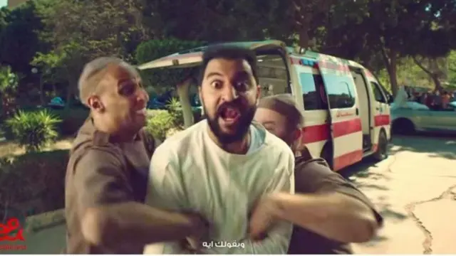 صور من الإعلان "المحذوف" الخاص بشركة الاتصالات المصرية، الذي اعتبرته بعض الجماهير مُسيئًا لنادي الزمالك 