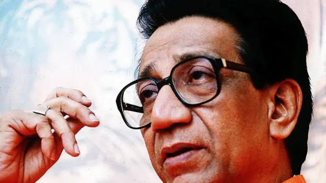 शिवसेनेचा पहिला मोर्चा 21 जुलै 1967 मध्ये मुंबईत विधिमंडळावर काढला गेला. 