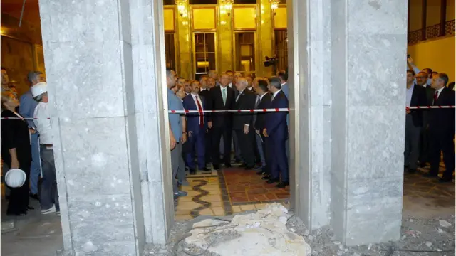 16 Temmuz gününün ilk saatlerinde bombalanan TBMM