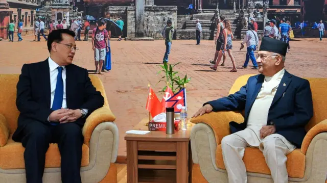 चिनियाँ पोलिटब्यूरो सदस्य 