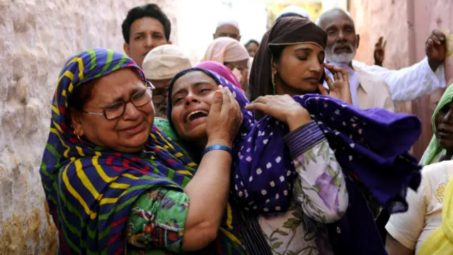 පසුගියදා ඉන්දියාවේ ගවමස් කෑමේ 'වරදට' අන්තවාදී හින්දු කණ්ඩායම් වල ප්‍රහාරයට ලක් වූ තවත් මුස්ලිම් පවුලක්