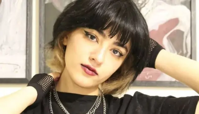  نيكا شكارامي