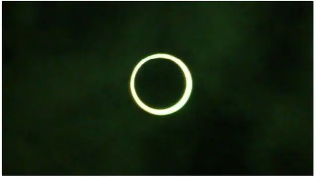 15 जानेवारी 2010 रोजी कन्याकुमारीतून दिसलेलं कंकणाकृती ग्रहण