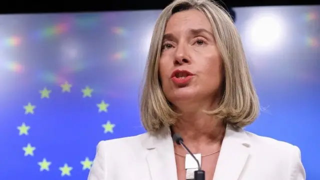 "به نظر می رسد که امروز براه انداختن قیل و قال، توهین، قلدری و زورگوئی، و ویران کردن سیستماتیک هر آنچه که در گذشته ساخته شده، روند روزگار ماست"