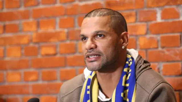 शिखर धवन