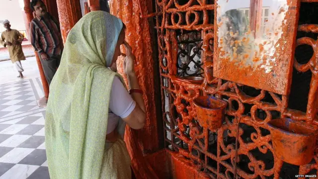 बनारस का संकट मोचन मंदिर