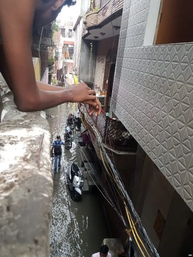 கழுகு பார்வையில்