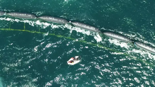 Oceano com barreirasite de aposta crashcontenção