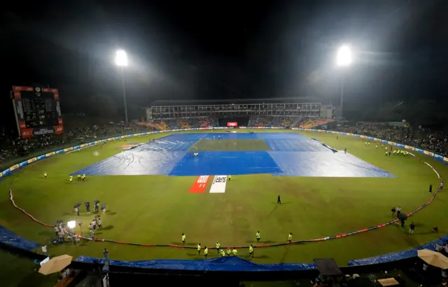 क्रिकेट में बारिश