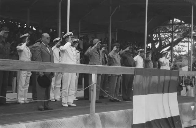 Parade Brigade-U dalam rangka Hari Ratu, 31 Agustus 1946.