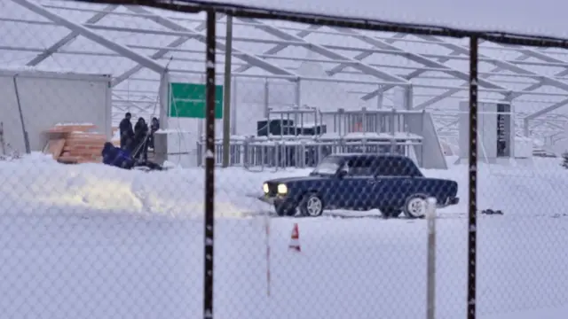 Рабочие почти разобрали больницу в Мурмашах