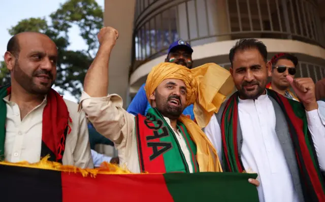 சென்னை கிரிக்கெட் ரசிகர்கள்