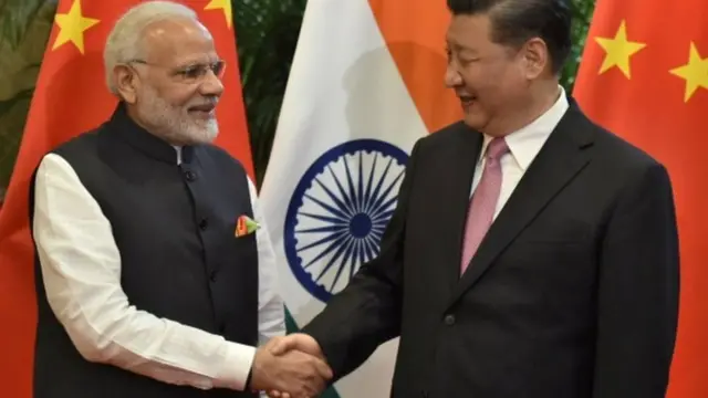નરેન્દ્ર મોદી અને જિનપિંગ