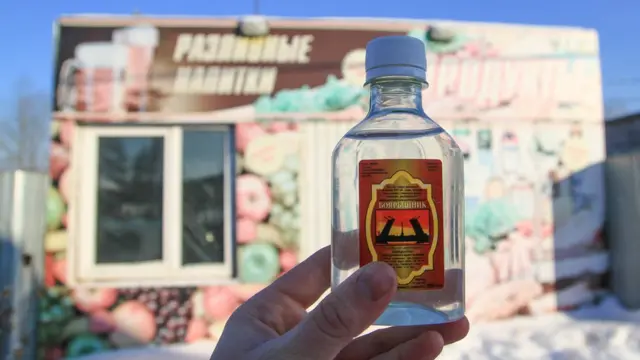 Торговый павильон на территории садоводства имени 6-й Пятилетки под Иркутском