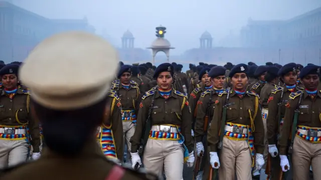 మహిళా పోలీసులు